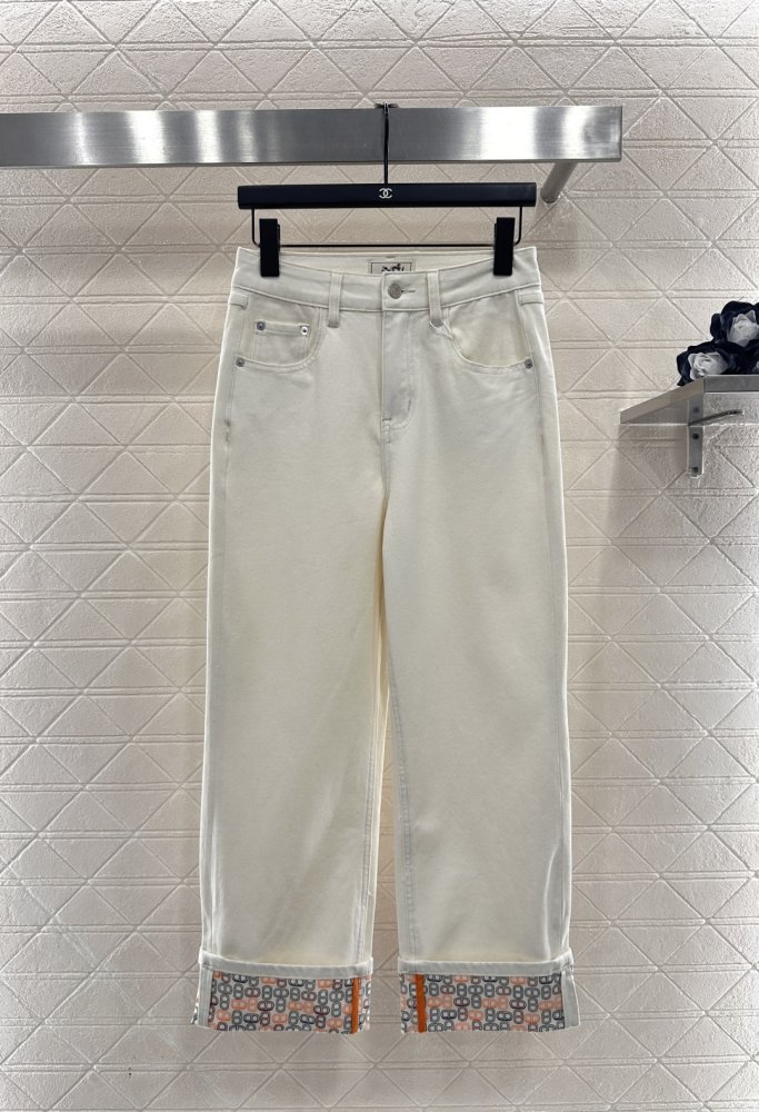 Джинсы женские