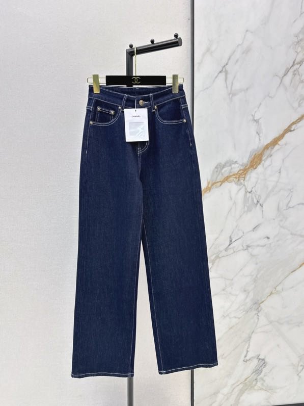 Джинсы женские