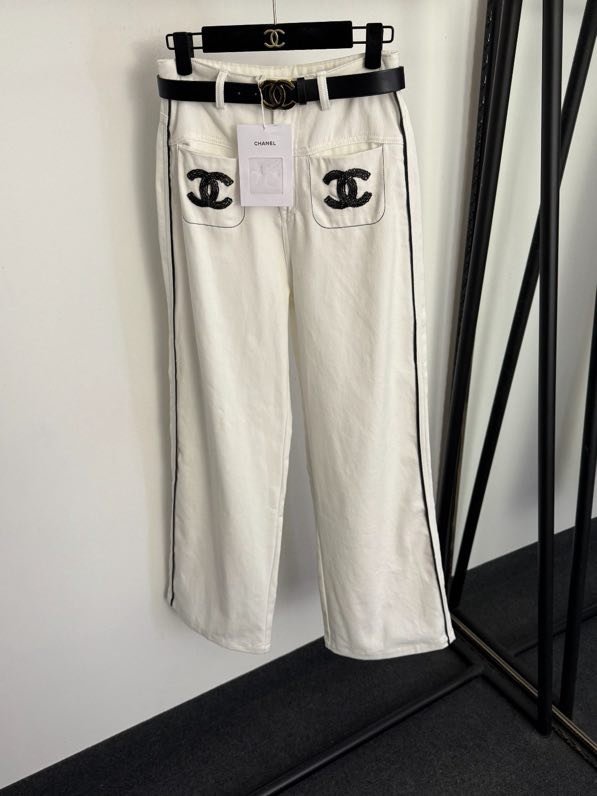 Джинсы женские