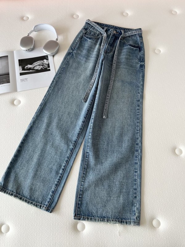 Джинсы женские