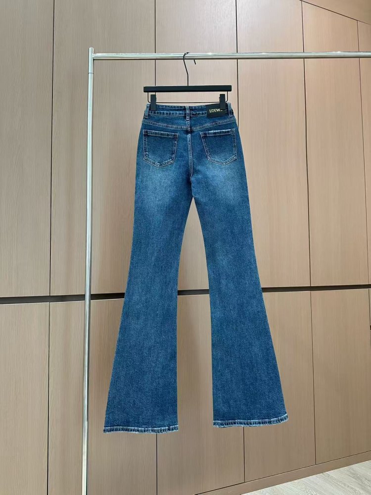 Джинсы женские фото 2