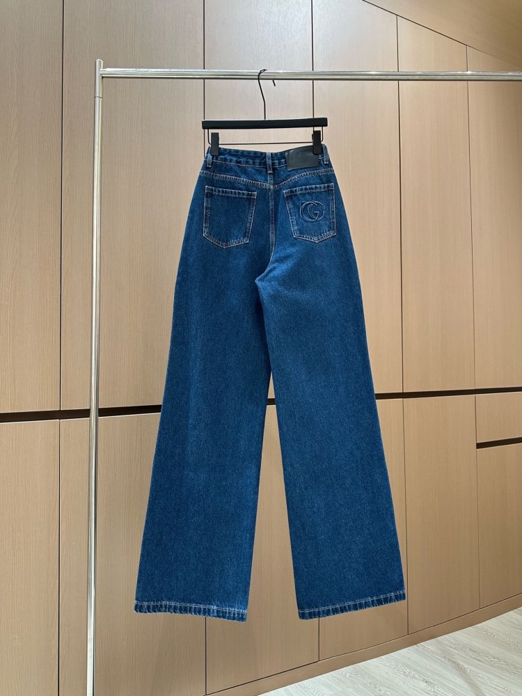 Джинсы женские фото 2