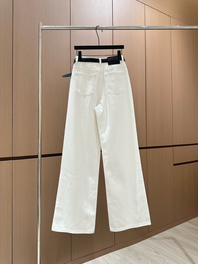 Джинсы женские фото 2