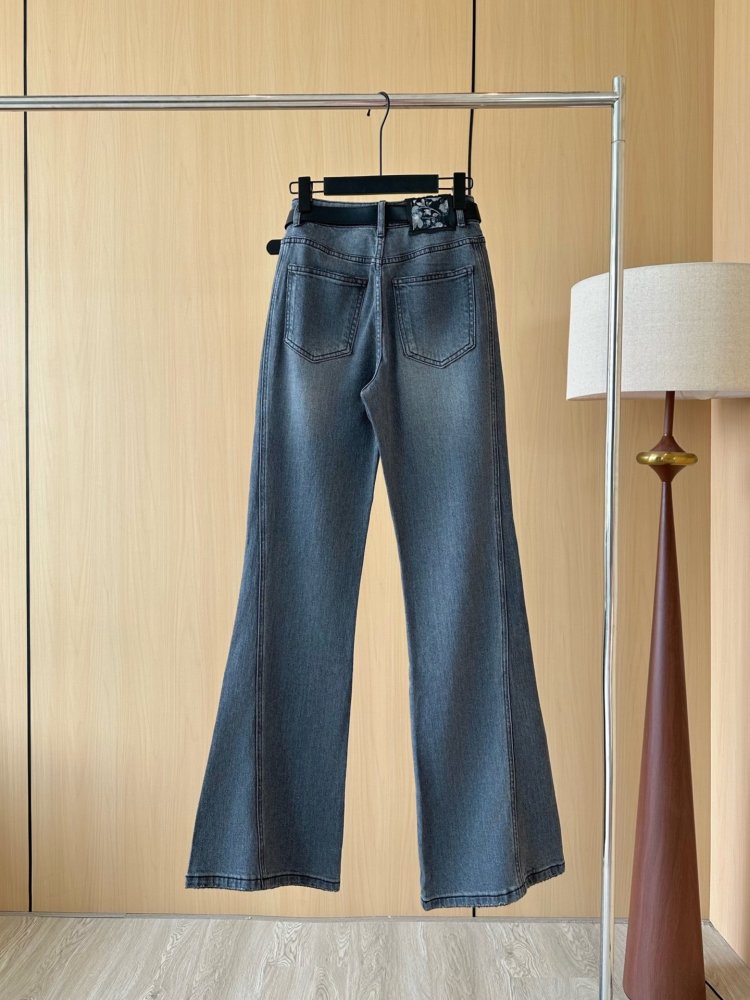 Jeans women's фото 2