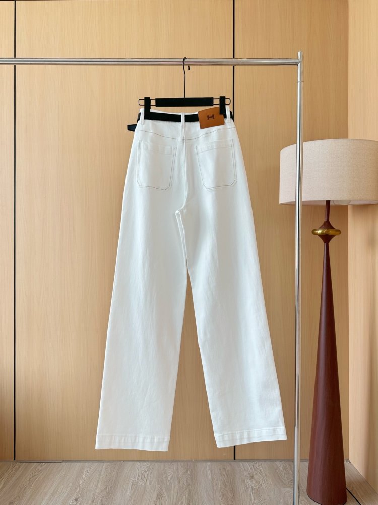 Джинсы женские фото 2