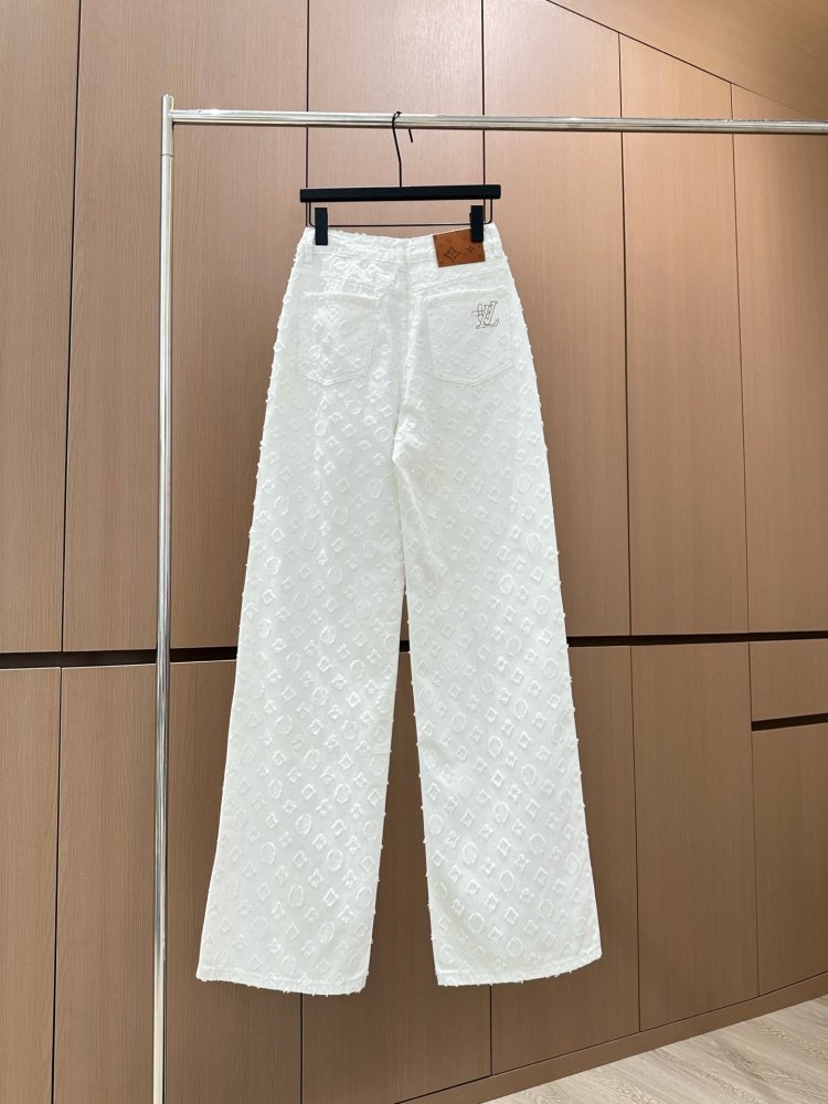 Джинсы женские фото 2