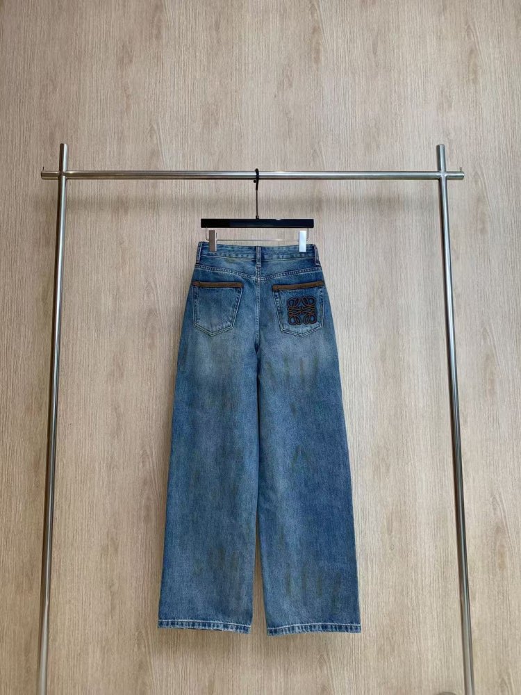 Джинсы женские фото 2