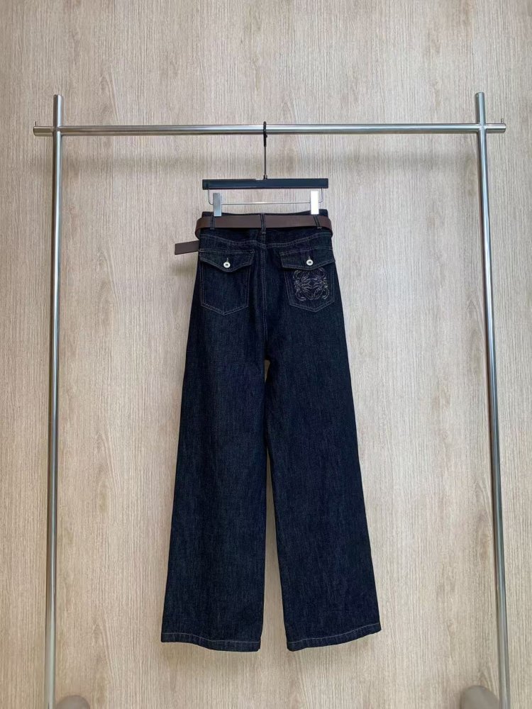 Джинсы женские фото 2