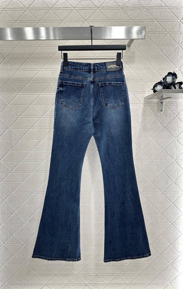 Джинсы женские фото 2