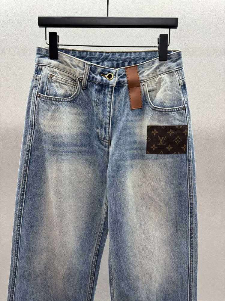 Джинсы женские фото 2