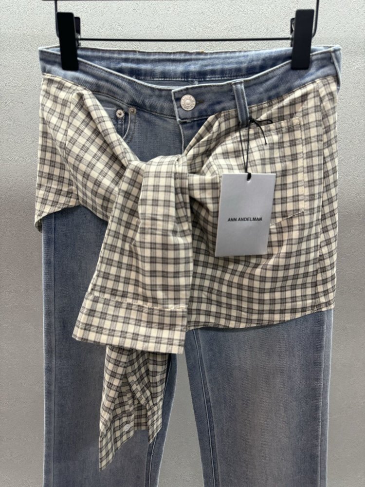 Джинсы женские фото 2