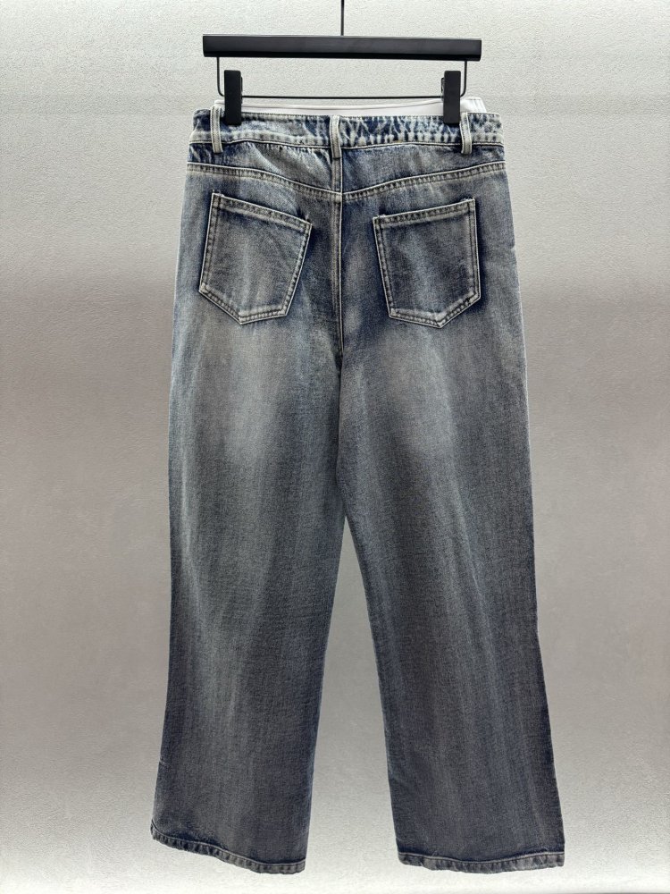 Джинсы женские фото 2