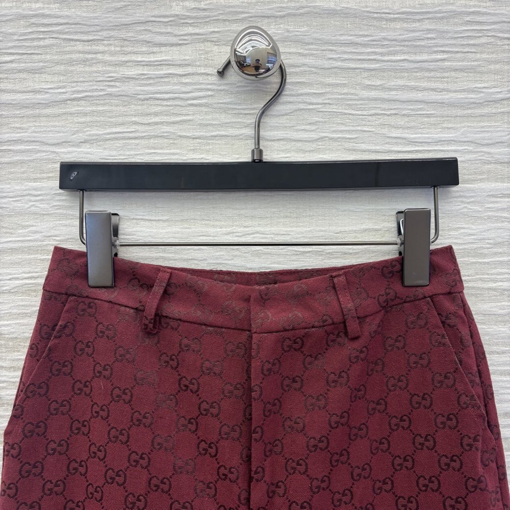 Джинсы женские фото 2