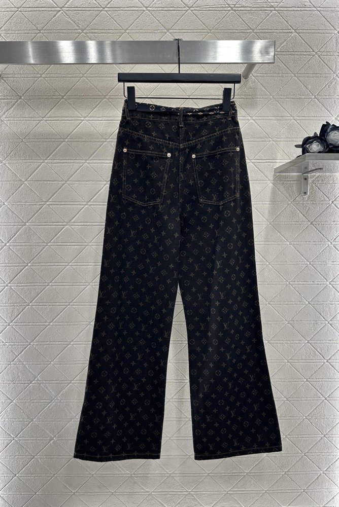 Джинсы женские фото 2