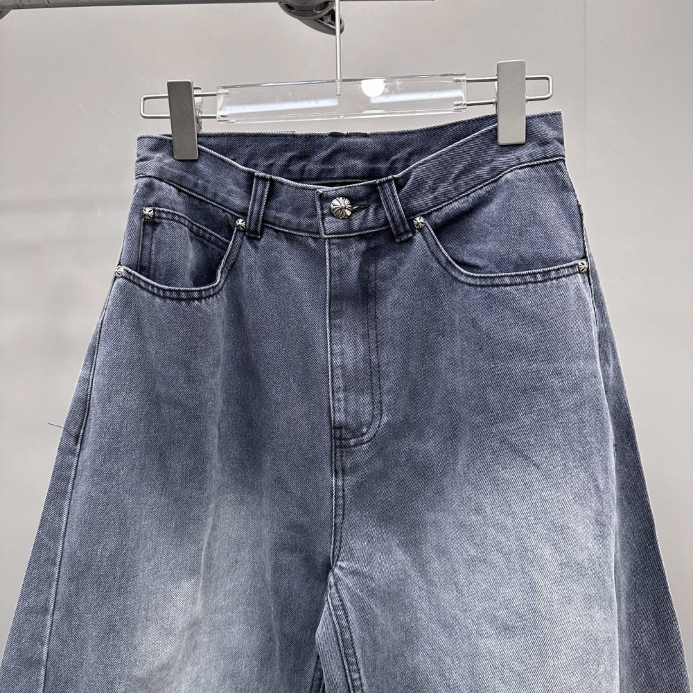 Джинсы женские фото 2