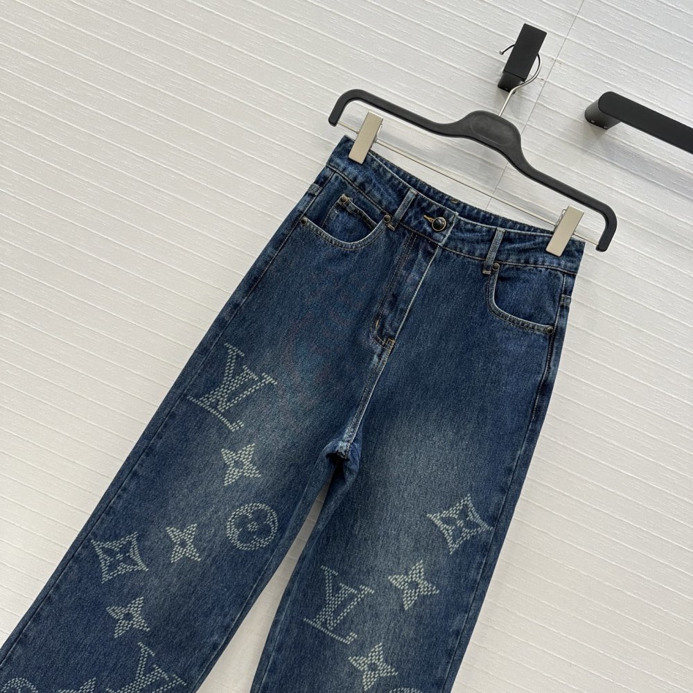 Джинсы женские фото 2