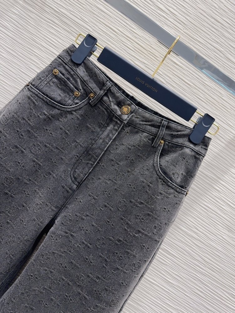 Джинсы женские фото 2