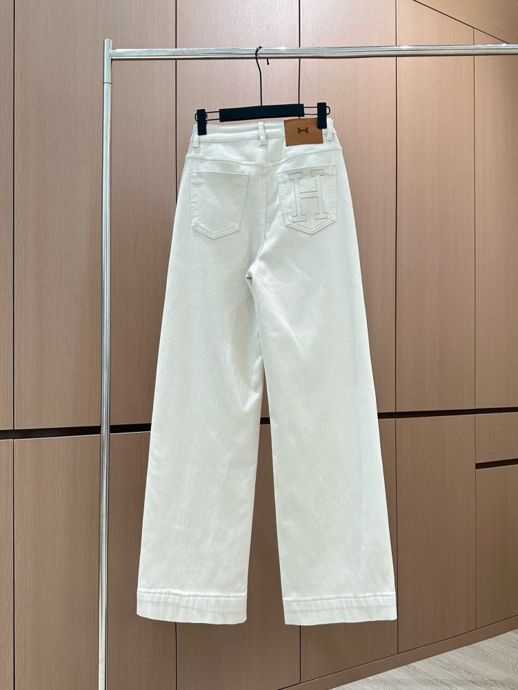 Джинсы женские фото 2