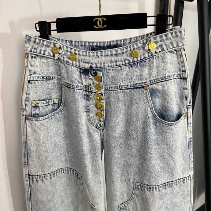 Джинсы женские фото 2