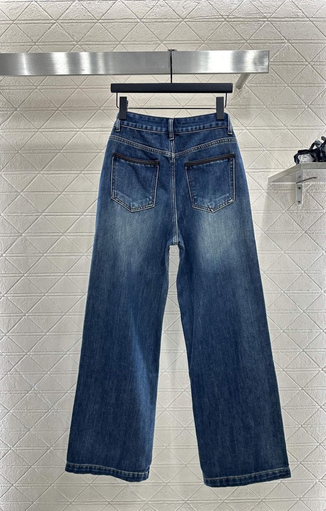 Jeans women's фото 2