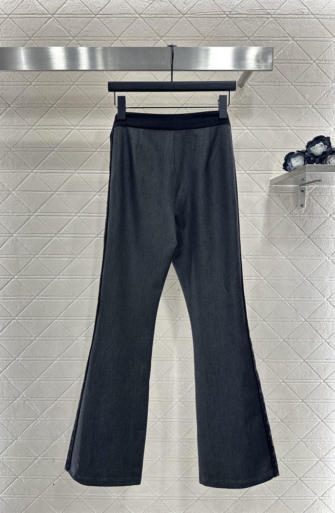 Джинси жіночі фото 2