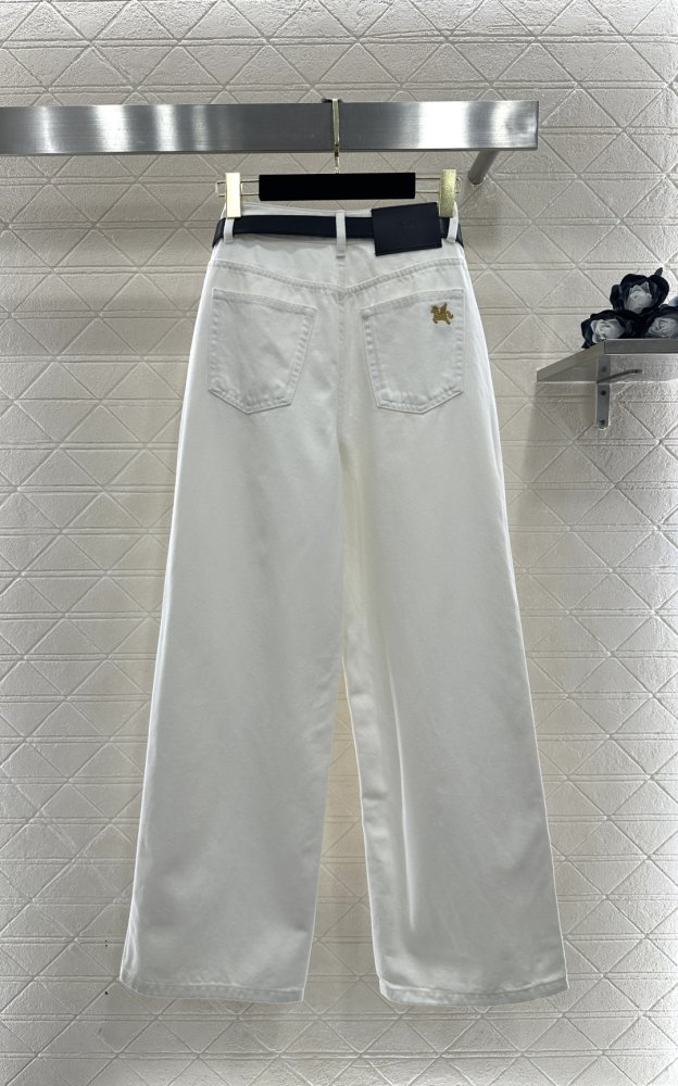 Джинсы женские фото 2