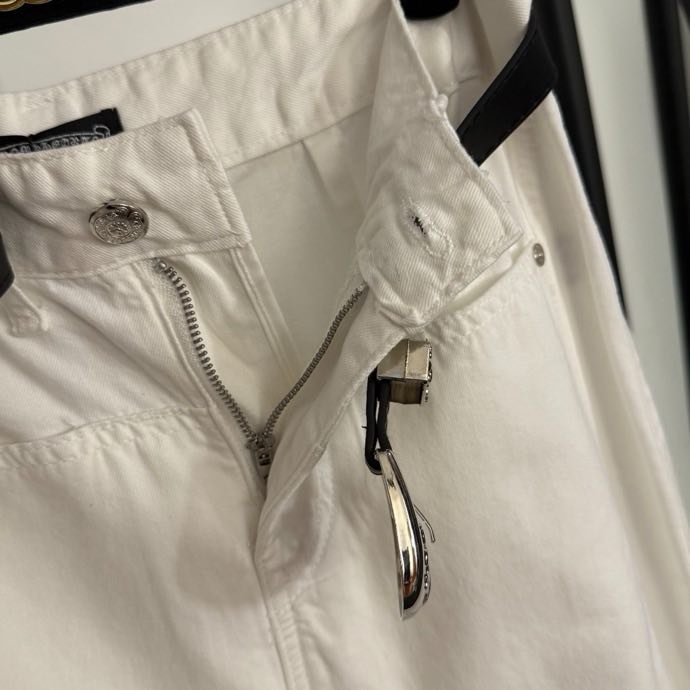 Джинси жіночі фото 2