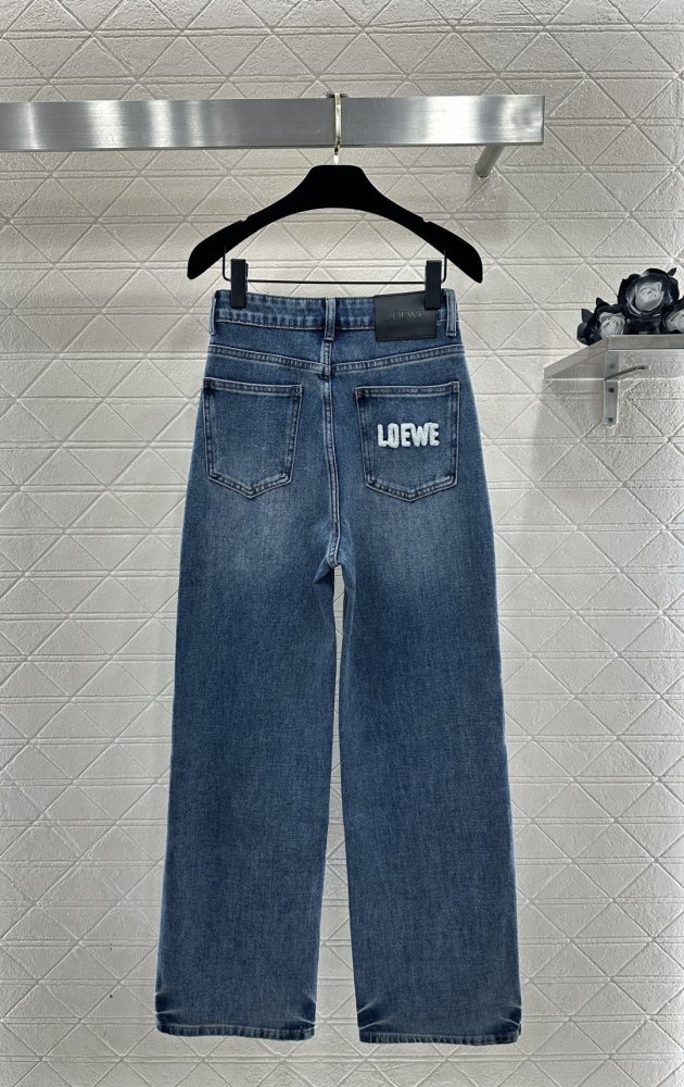 Джинсы женские фото 2