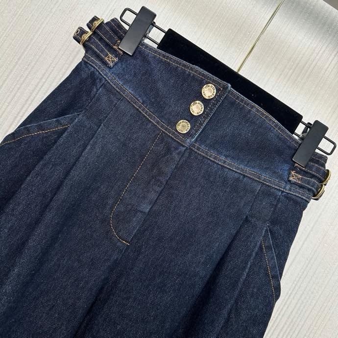 Джинсы женские фото 2