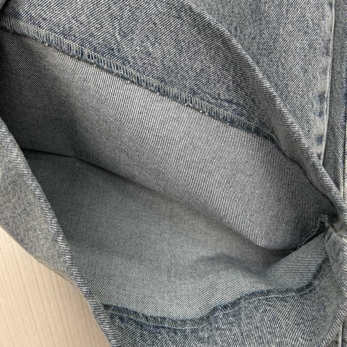 Джинсы женские фото 2