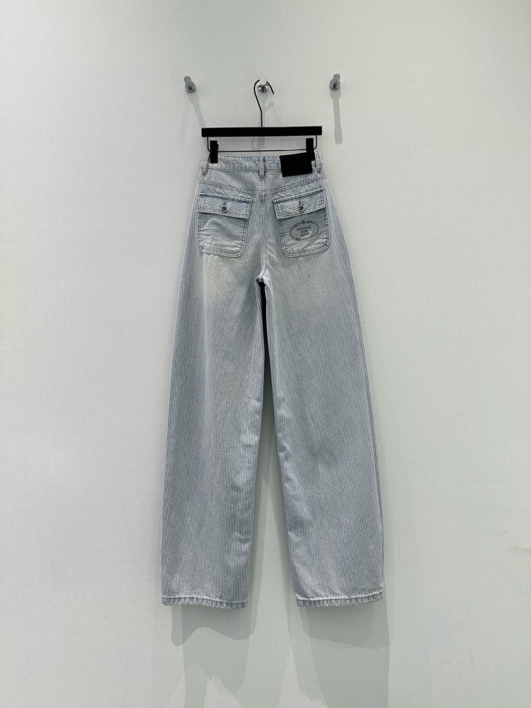 Jeans women's фото 2