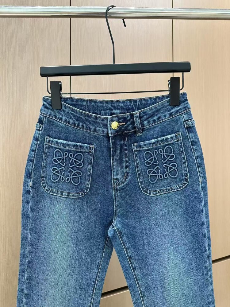 Джинсы женские фото 3