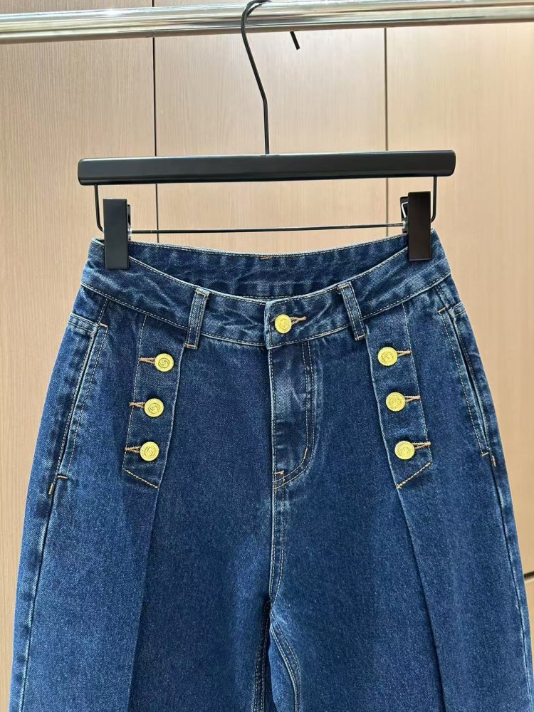 Джинсы женские фото 3