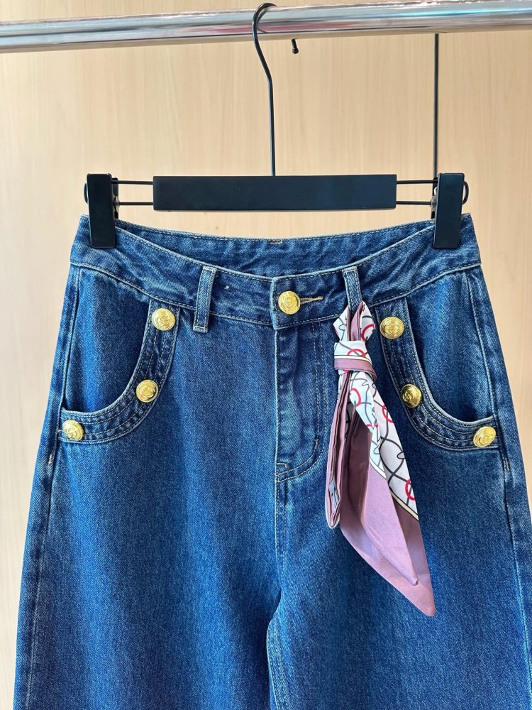 Джинсы женские фото 3