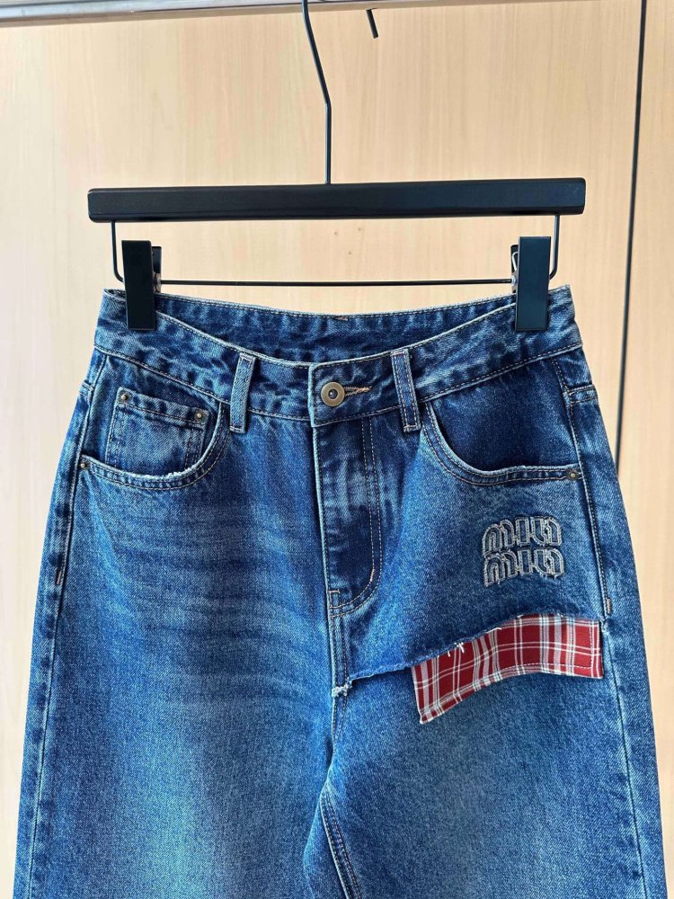 Джинсы женские фото 3