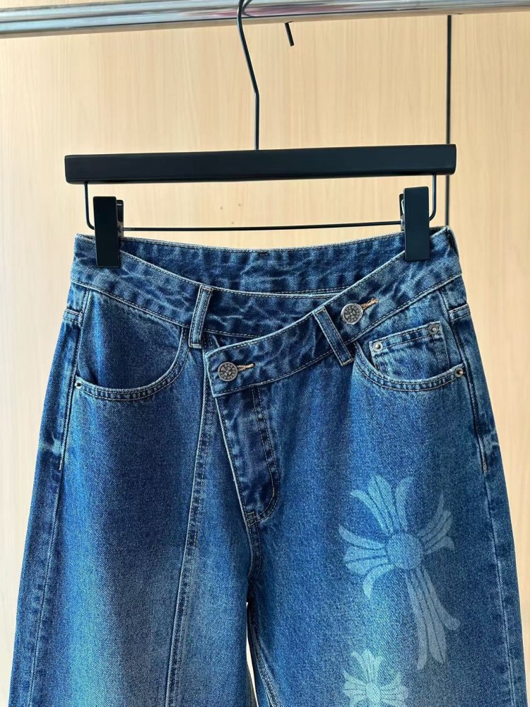 Джинсы женские фото 3