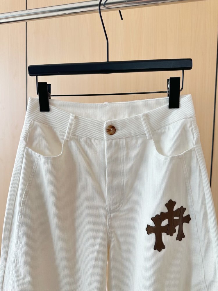 Джинсы женские фото 3