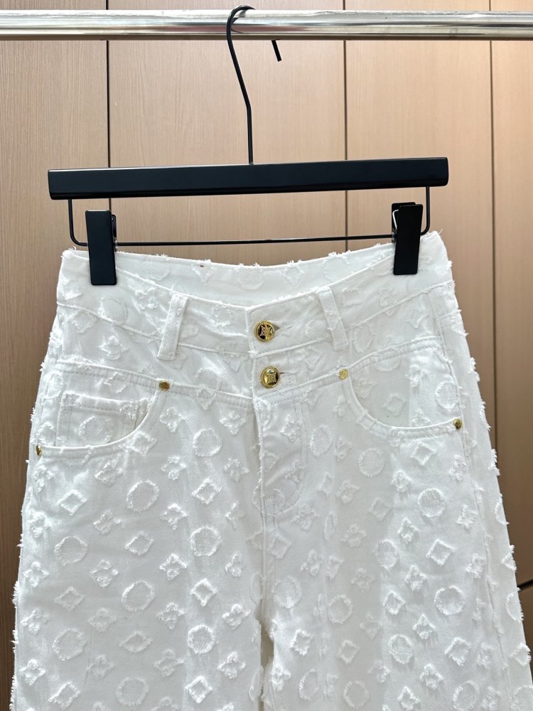 Джинсы женские фото 3