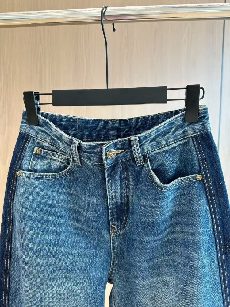 Джинсы женские фото 3