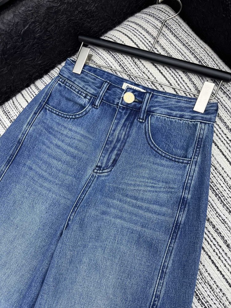 Джинсы женские фото 3