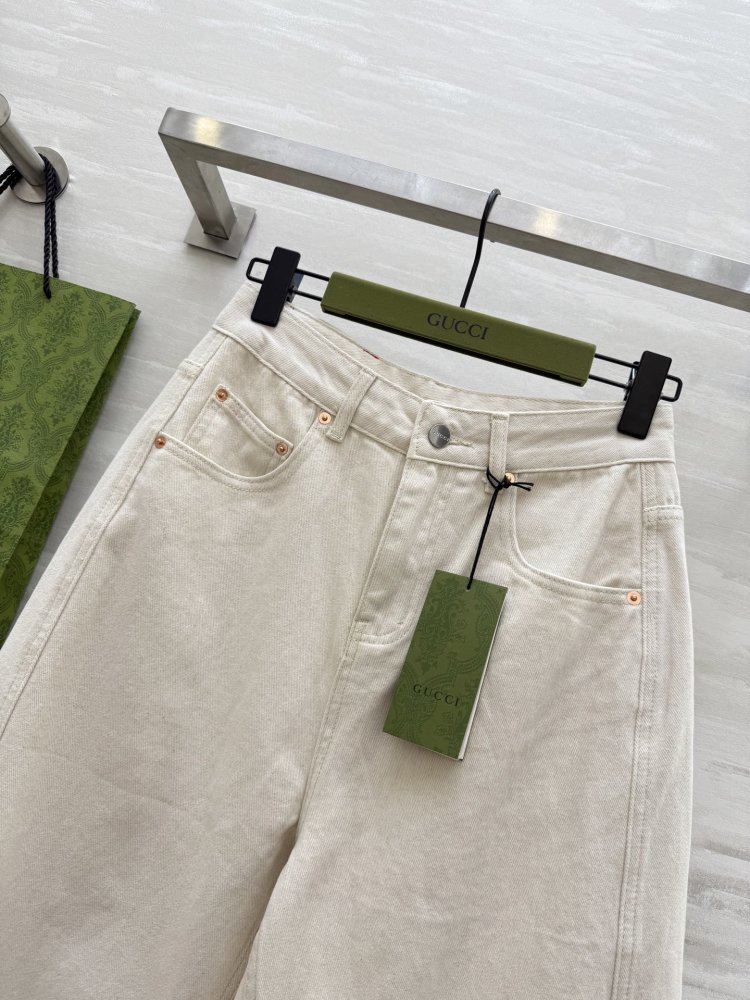 Джинсы женские фото 3