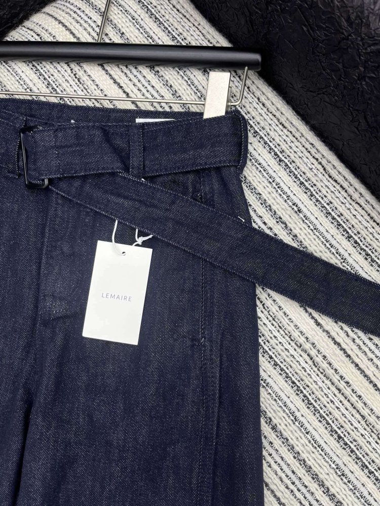 Джинсы женские фото 3