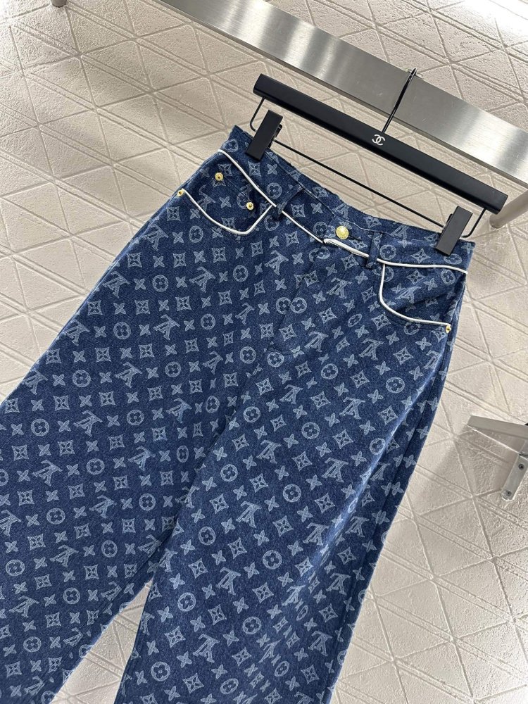 Джинсы женские фото 3