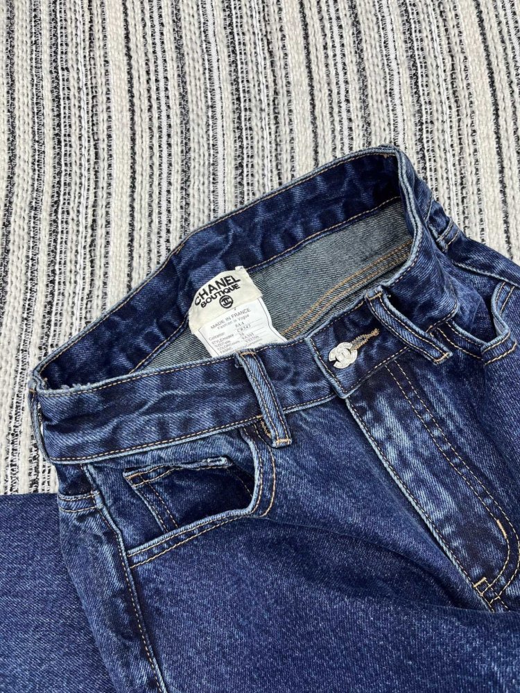 Джинсы женские фото 3