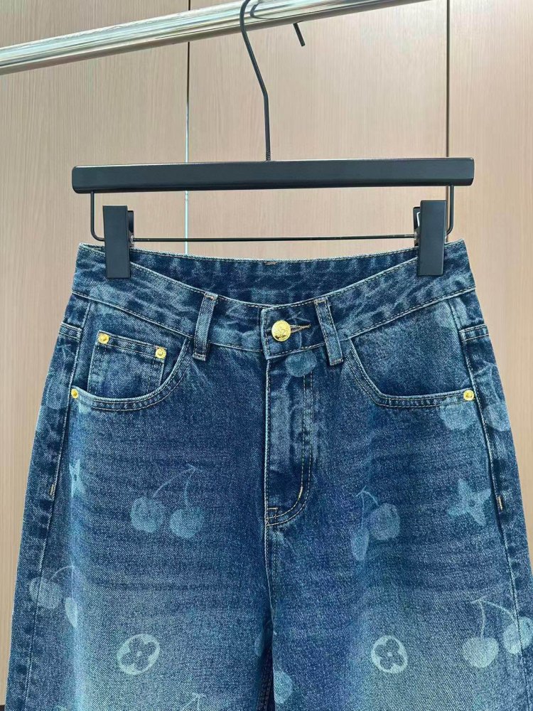 Джинсы женские фото 3