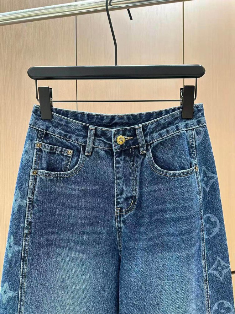 Джинсы женские фото 3