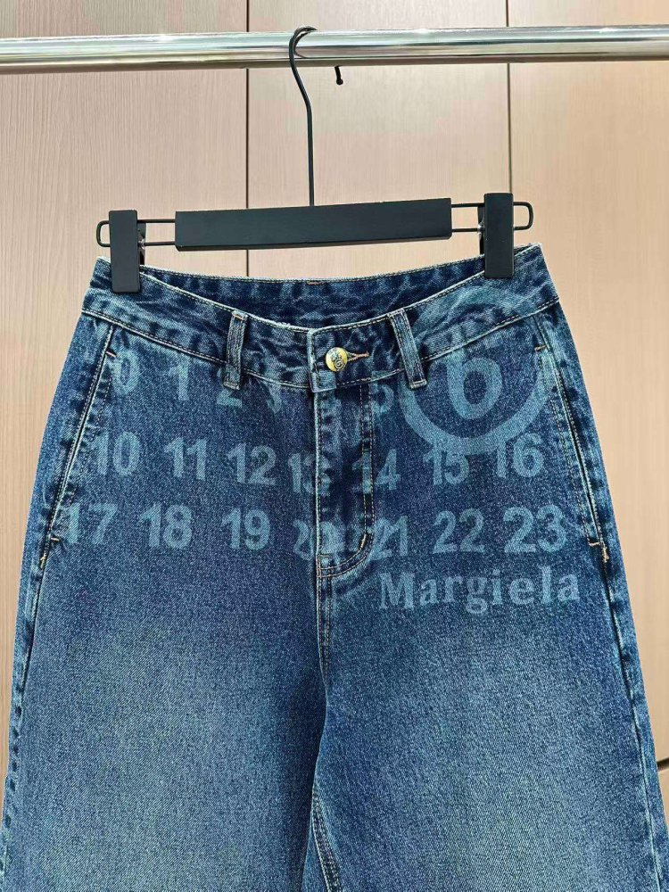 Джинсы женские фото 3