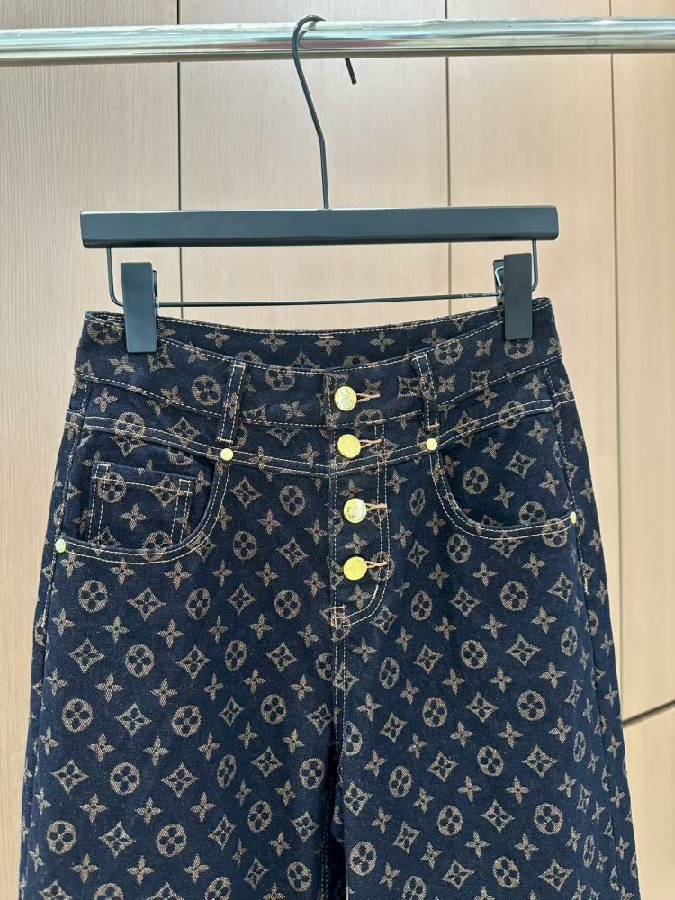 Джинсы женские фото 3