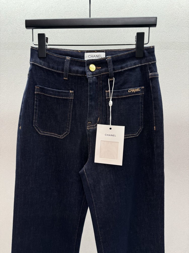 Джинсы женские фото 3