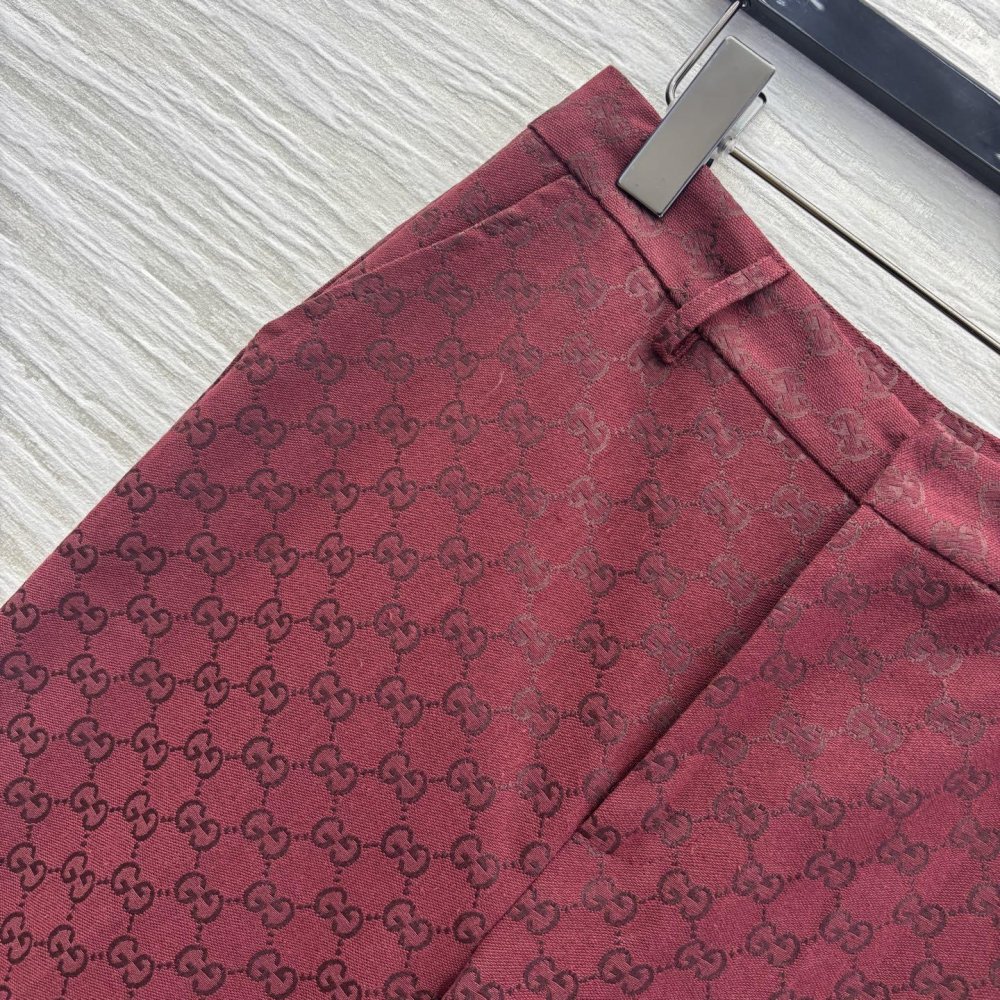 Джинсы женские фото 3